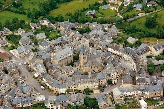 La Marquise Saint-Côme-dʼOlt